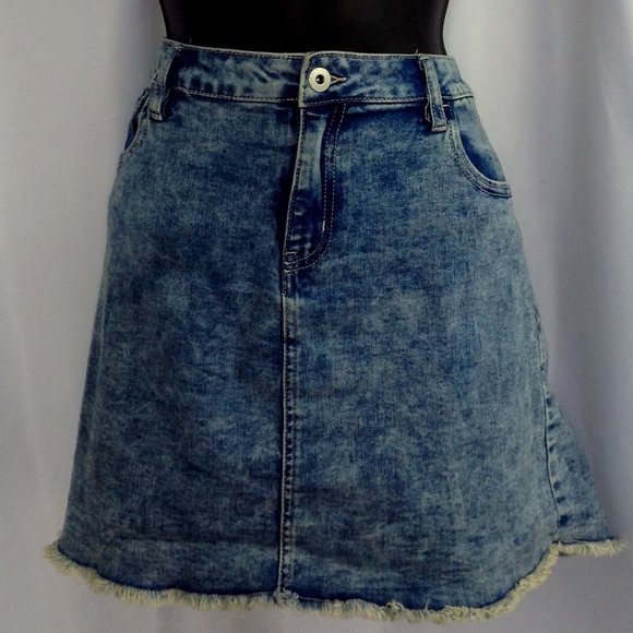 EIGHTYTWO WOMEN'S JEANS SKIRT - Picture 1 of 7